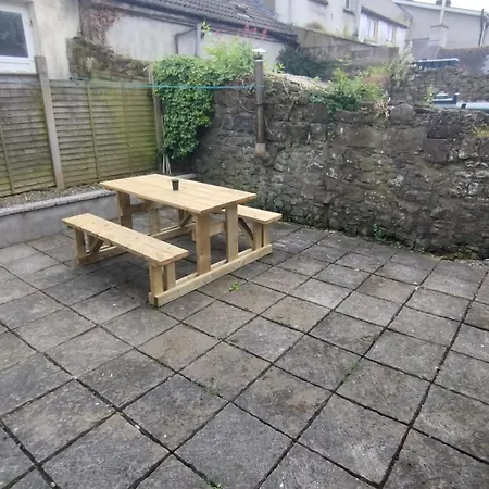 Small Town House, Barrow Lane, Bagenalstown, Carlow * Bagenalstown